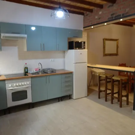 Apartment Casa Rural Con Chimenea Y Jacuzzi *